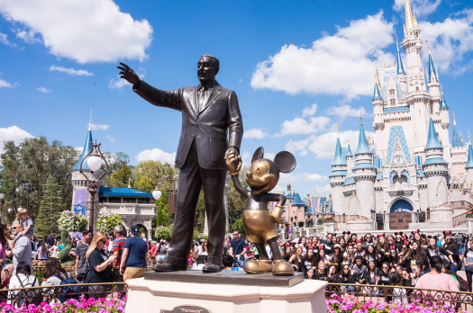 Entertainment Giant Disney Patents Technology for A Theme Park Metaverse